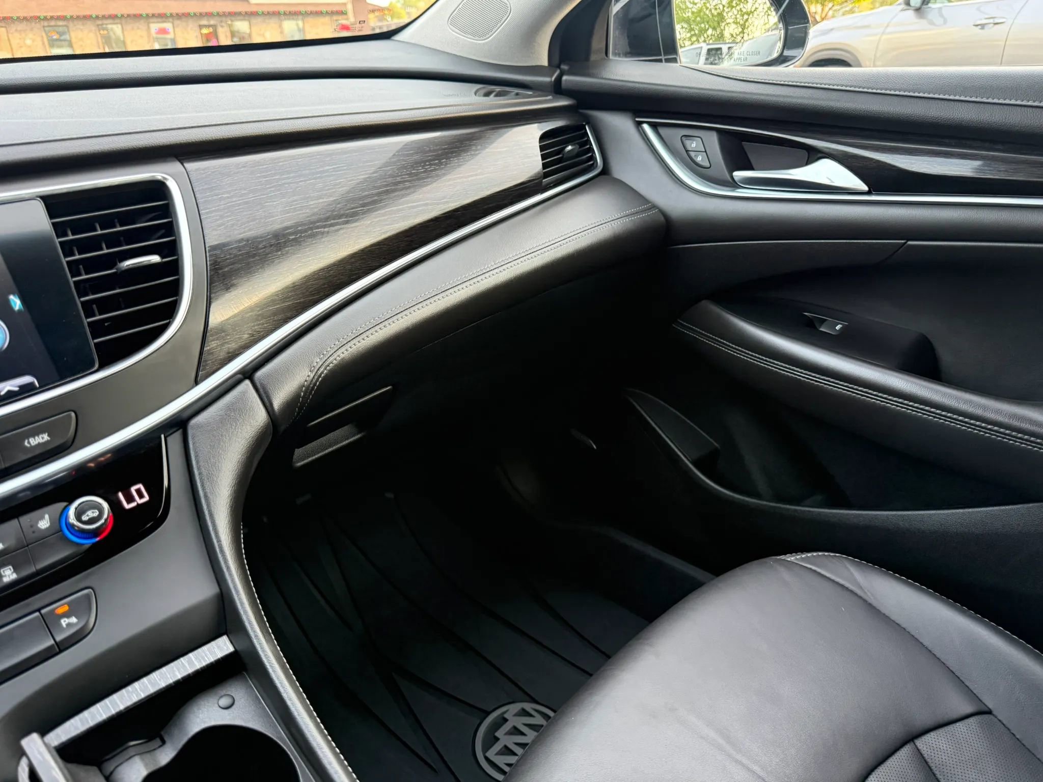 Used 2017 Buick LaCrosse Essence w/ Sun and Shade Package image 24