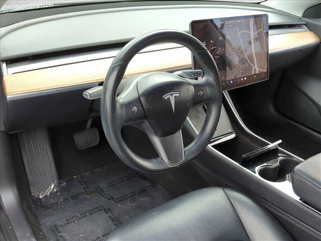 Used 2018 Tesla Model 3 Long Range image 10