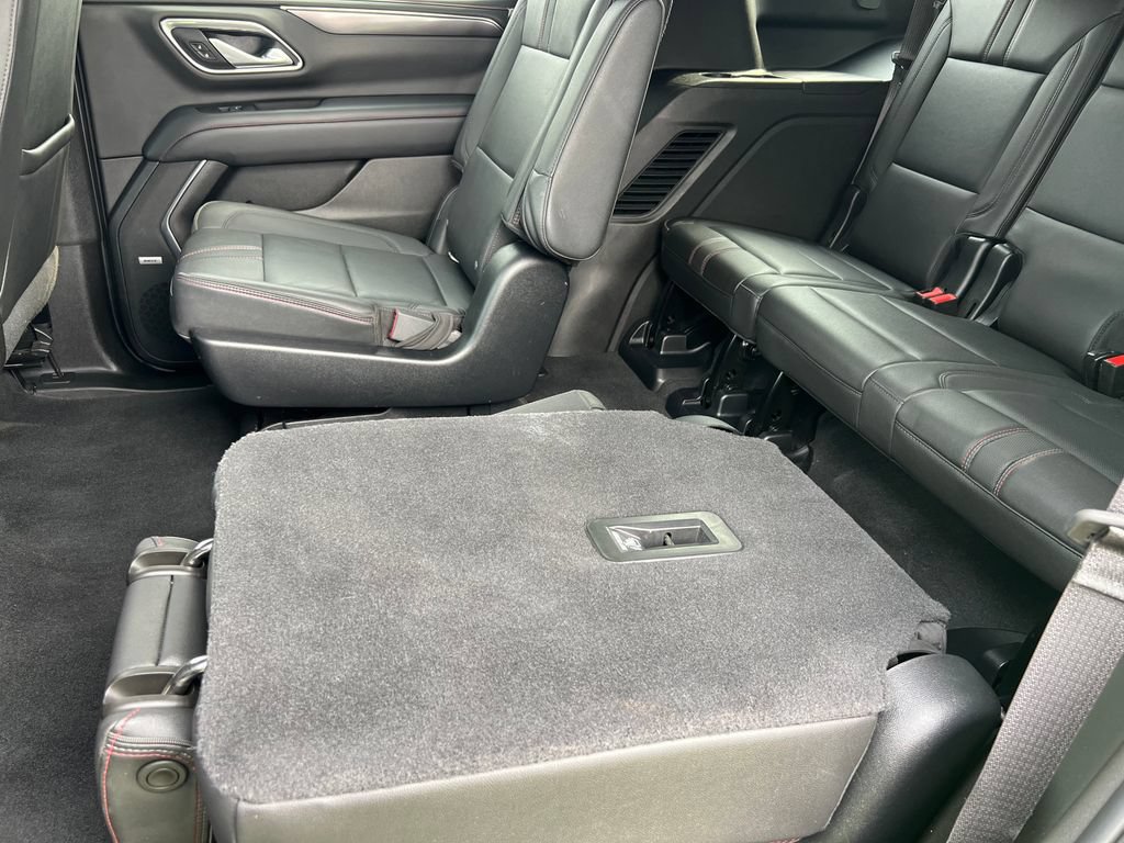 Used 2021 Chevrolet Tahoe RST w/ Luxury Package AWD/4WD image 14