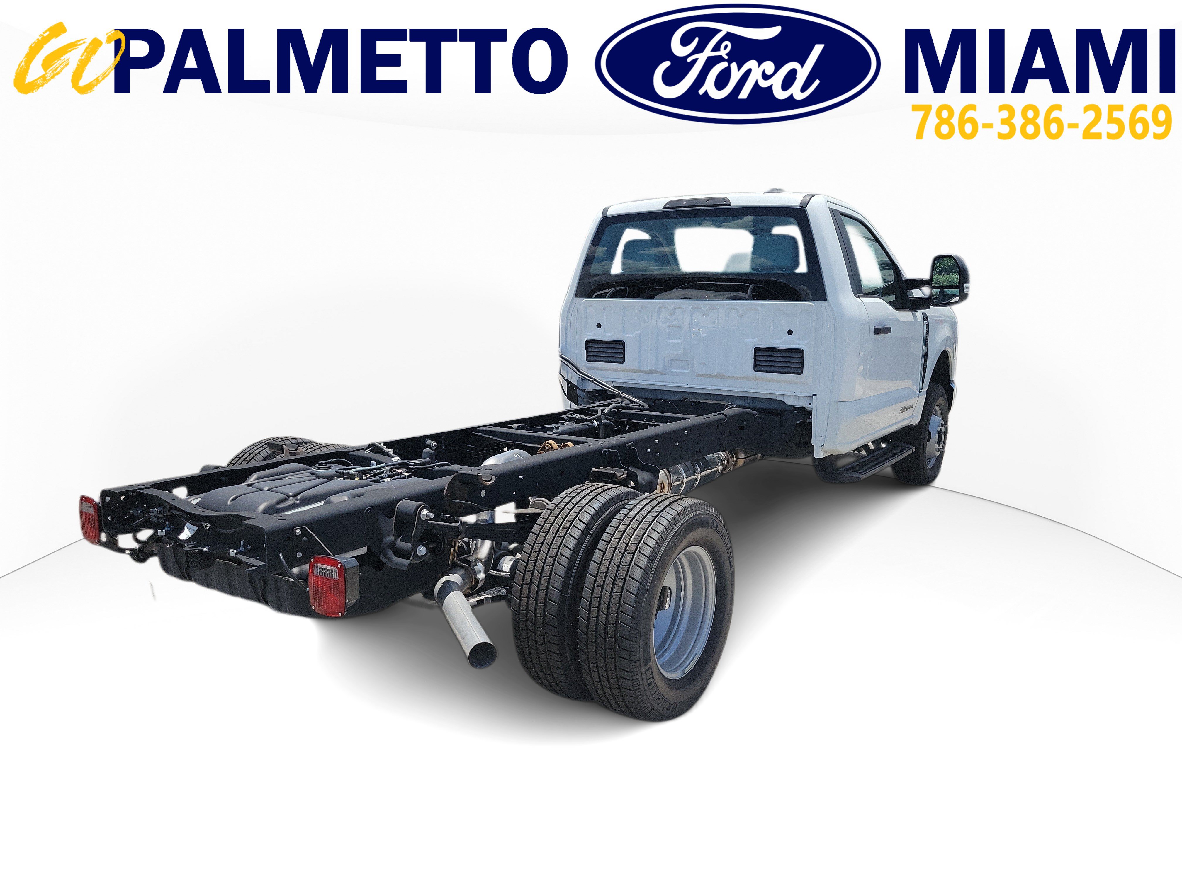 Used 2024 Ford F350 XL w/ XL Chrome Package AWD/4WD image 6