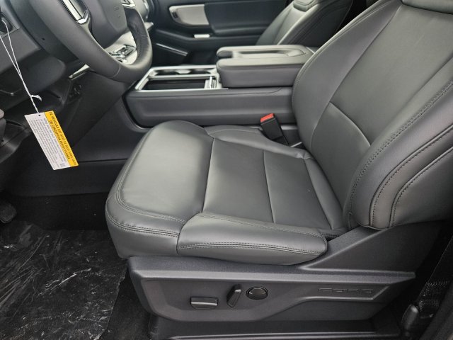 New 2026 Ford Expedition Active RWD image 31