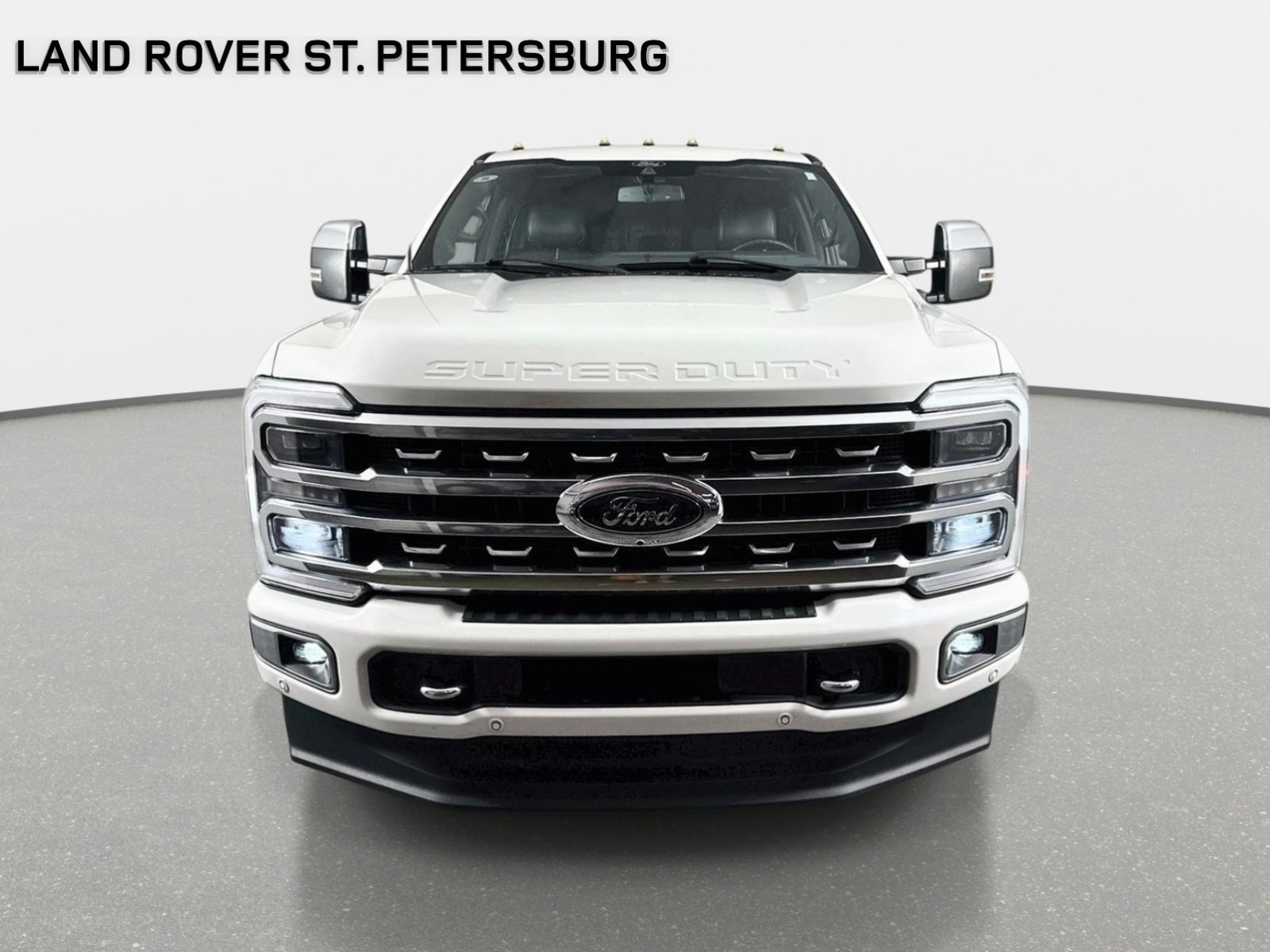 Used 2024 Ford F350 Platinum w/ FX4 Off-Road Package AWD/4WD image 2