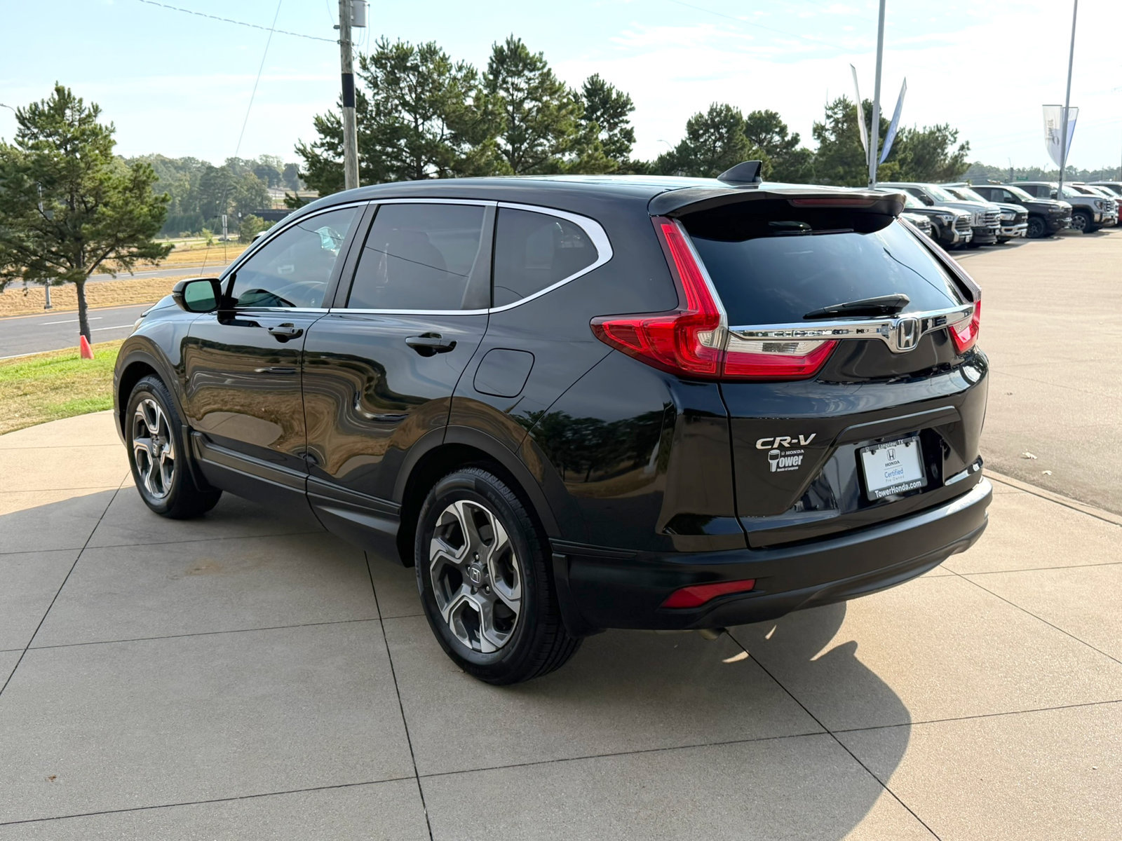 Certified 2017 Honda CR-V EX image 4