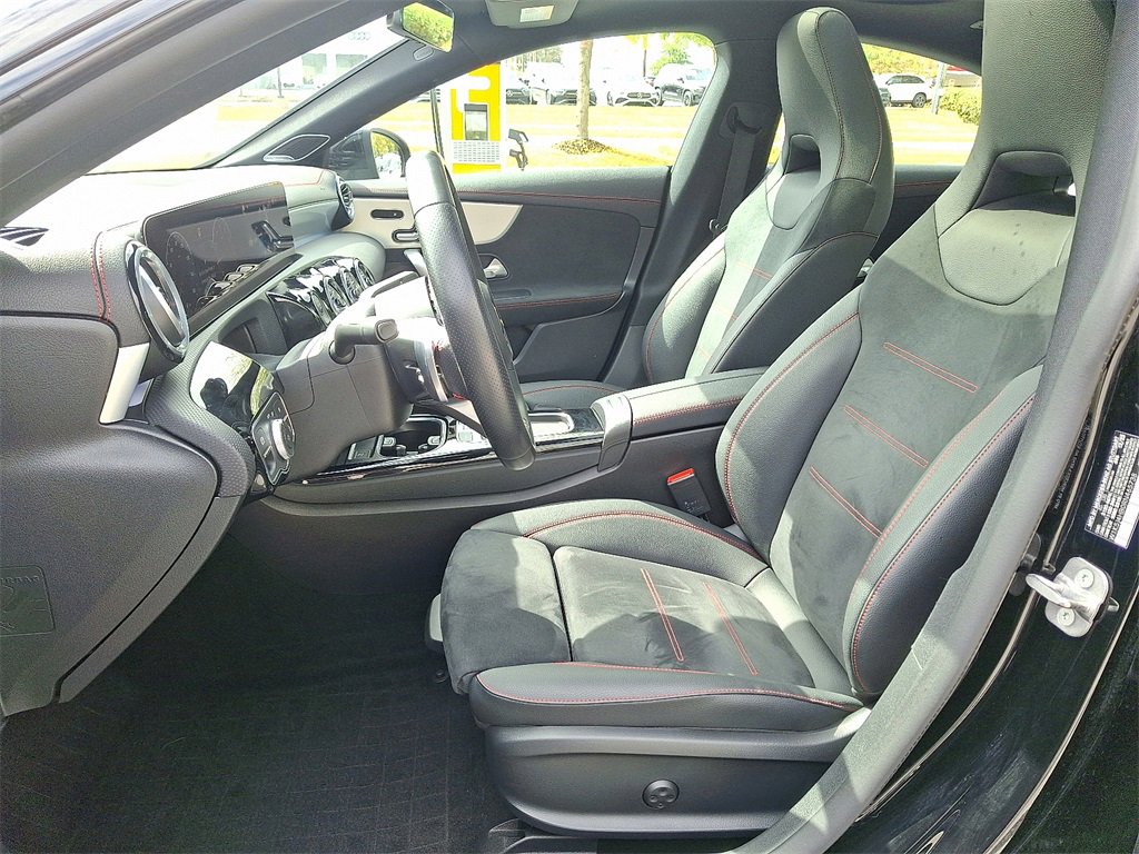 Used 2024 Mercedes-Benz CLA 250 4MATIC image 16