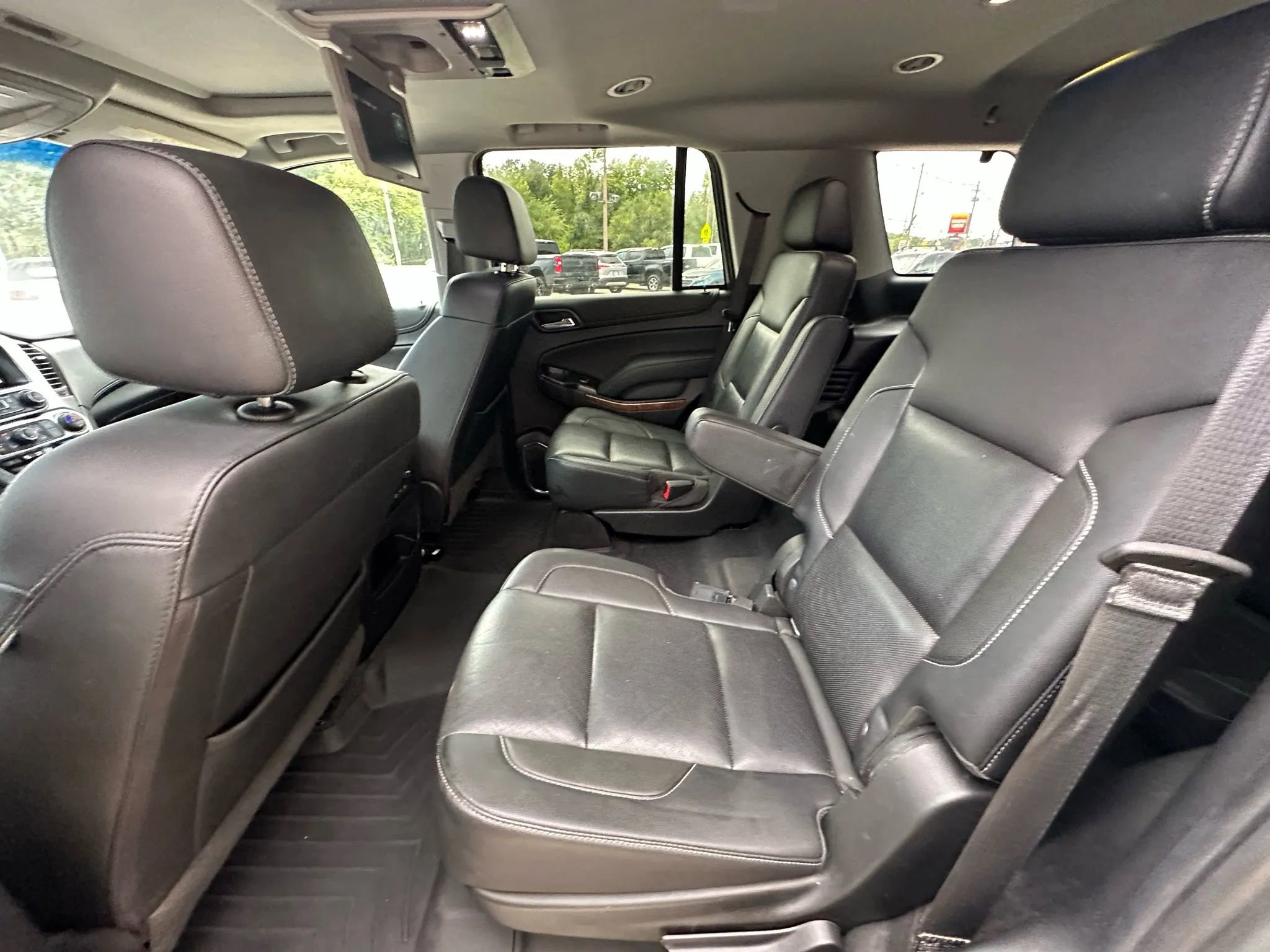 Used 2019 Chevrolet Tahoe Premier image 28