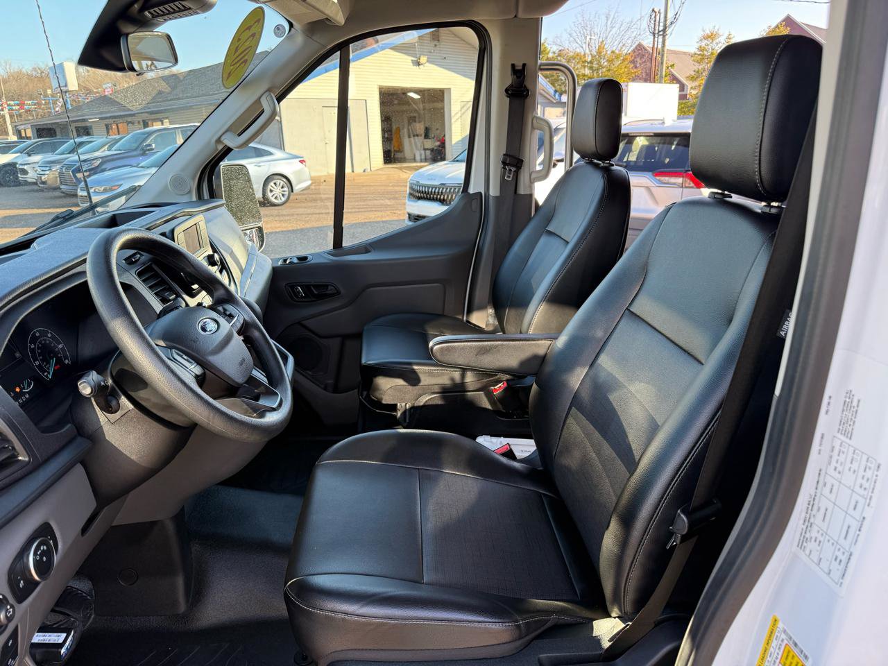 Used 2023 Ford Transit 350 XL RWD image 10