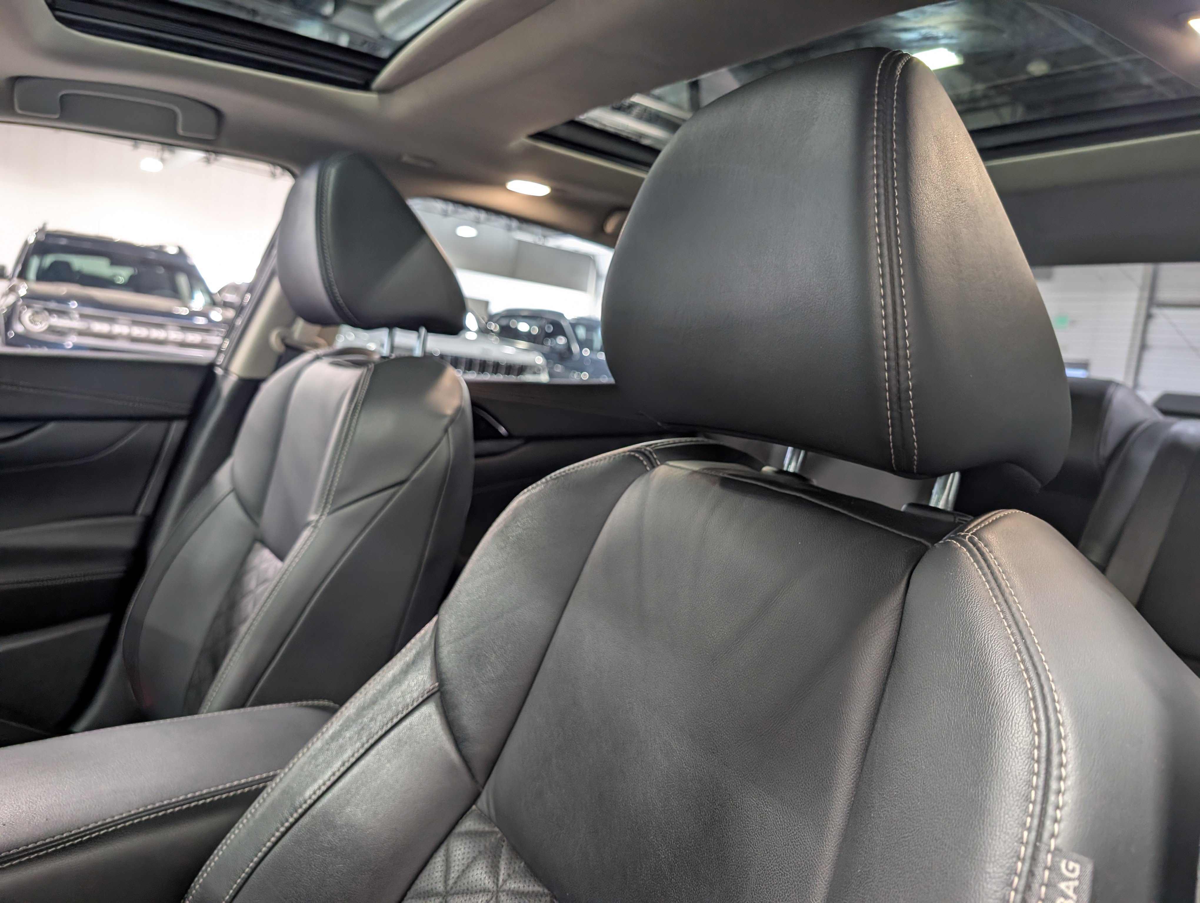 Used 2019 Nissan Maxima Platinum w/ Sport Mat Group image 11