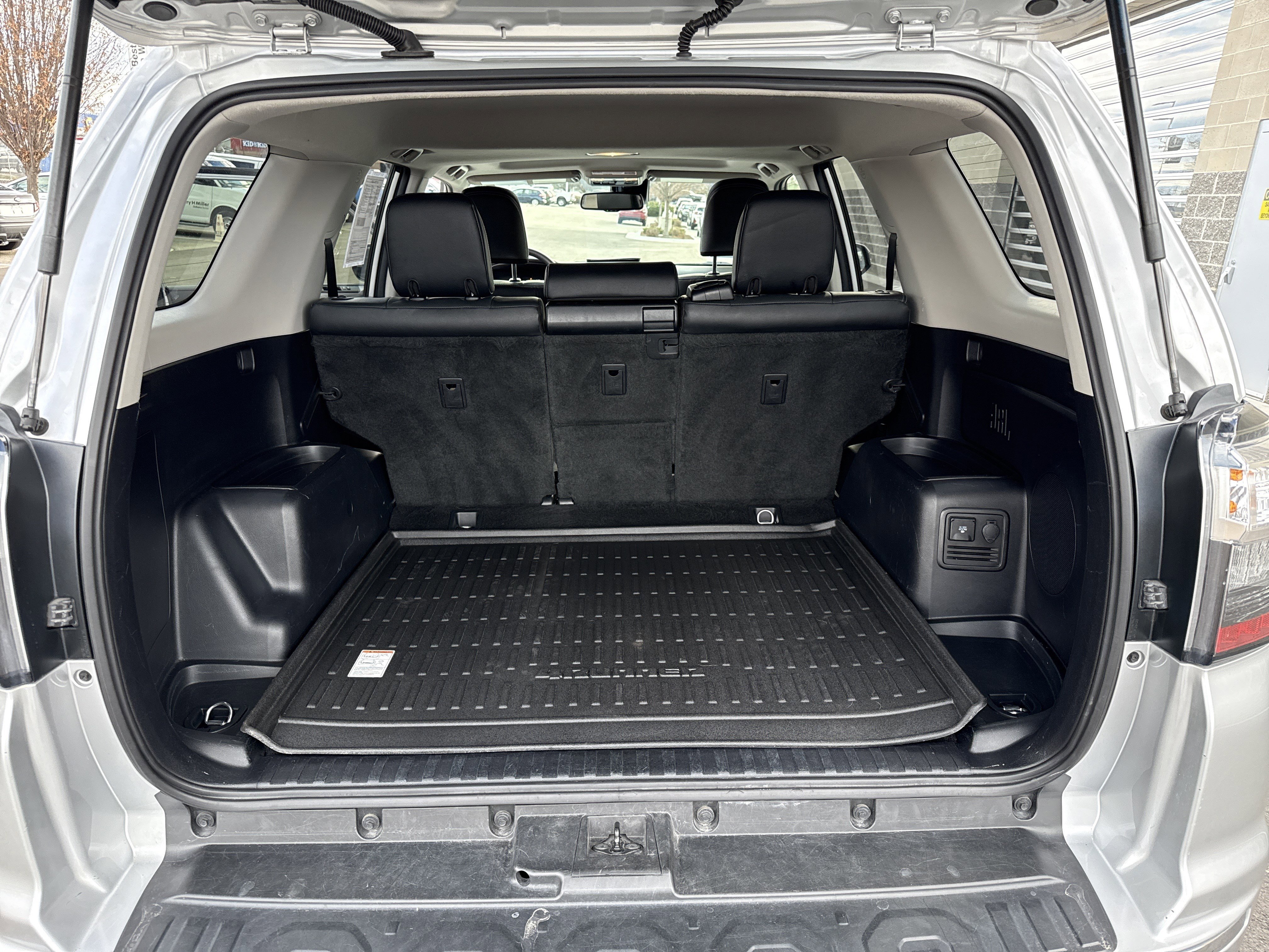 Used 2022 Toyota 4Runner Limited image 37