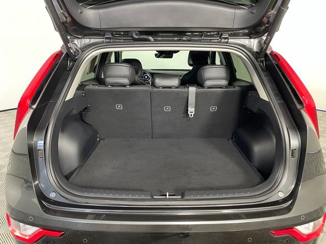 Certified 2024 Kia Niro Wind w/ Wind Preserve Package FWD image 19
