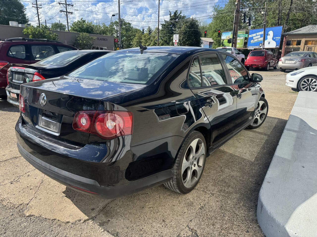 Used 2009 Volkswagen Jetta GLI image 5