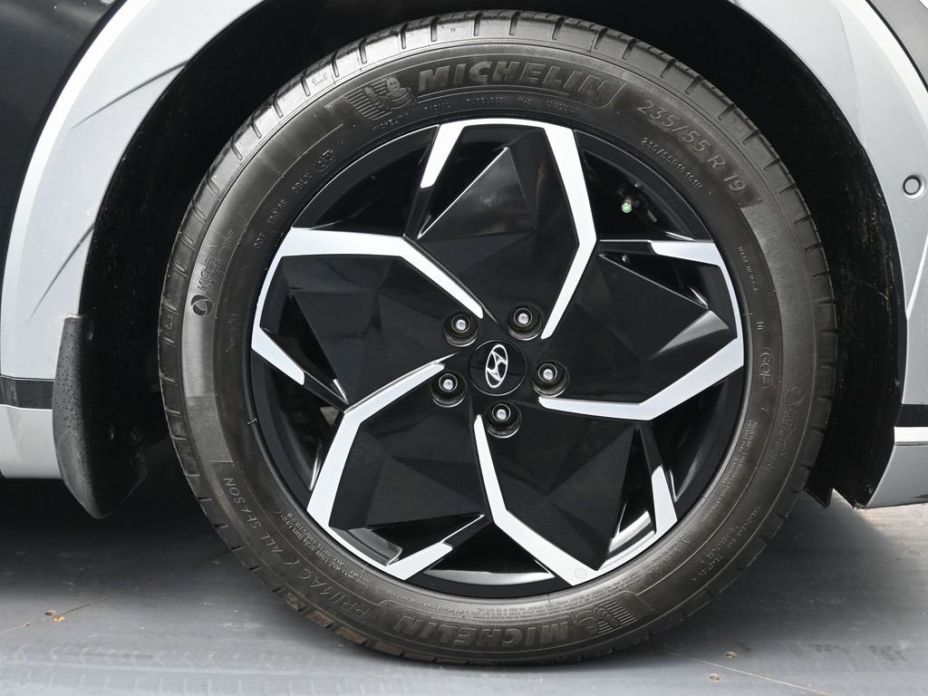 Used 2024 Hyundai Ioniq 5 Limited image 14