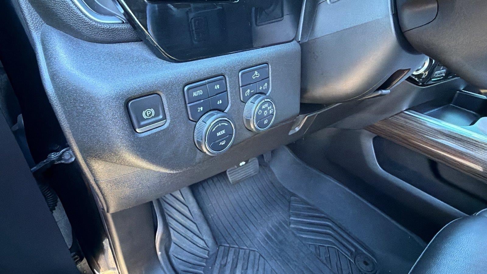 Used 2022 Chevrolet Silverado 1500 RST AWD/4WD image 23