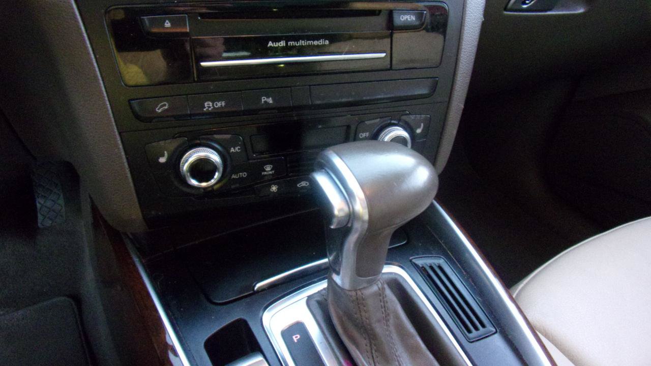 Used 2015 Audi Q5 2.0T Premium Plus w/ Technology Package AWD/4WD image 7