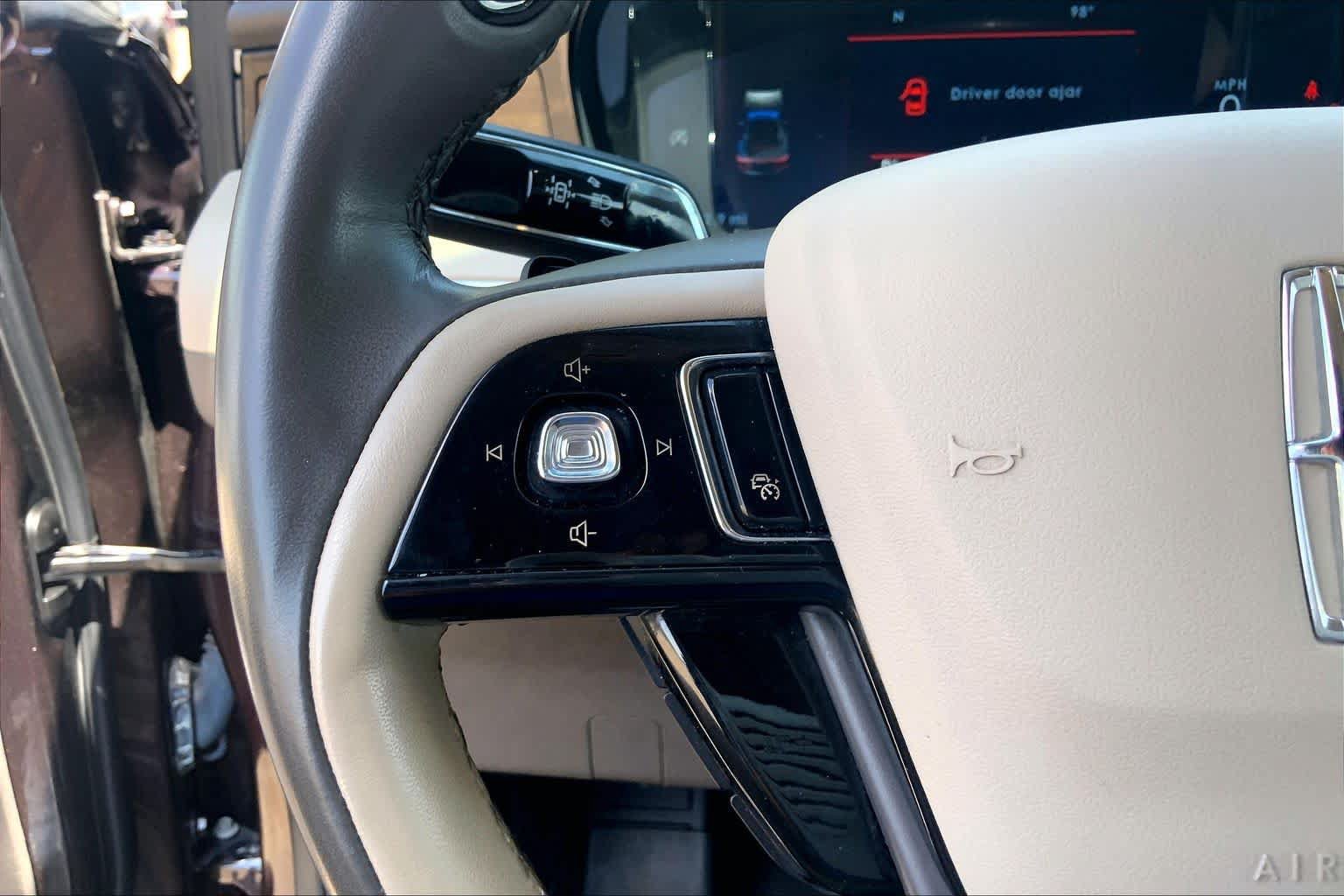 Certified 2023 Lincoln Corsair Reserve AWD/4WD image 24