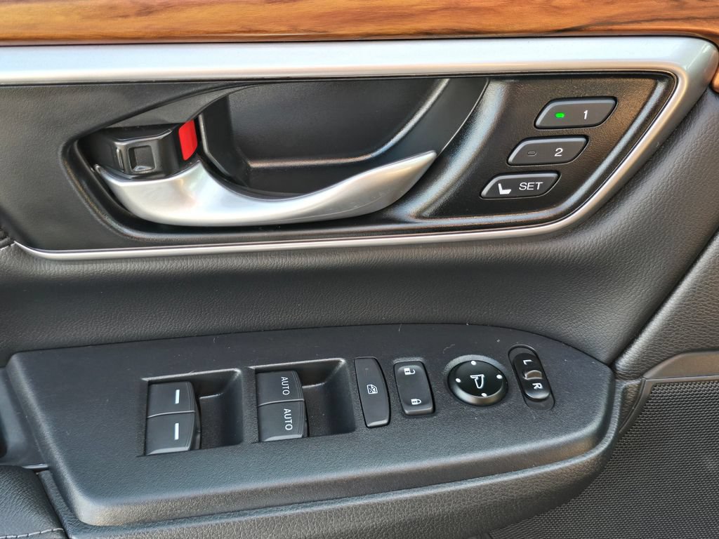 Used 2020 Honda CR-V Touring image 20