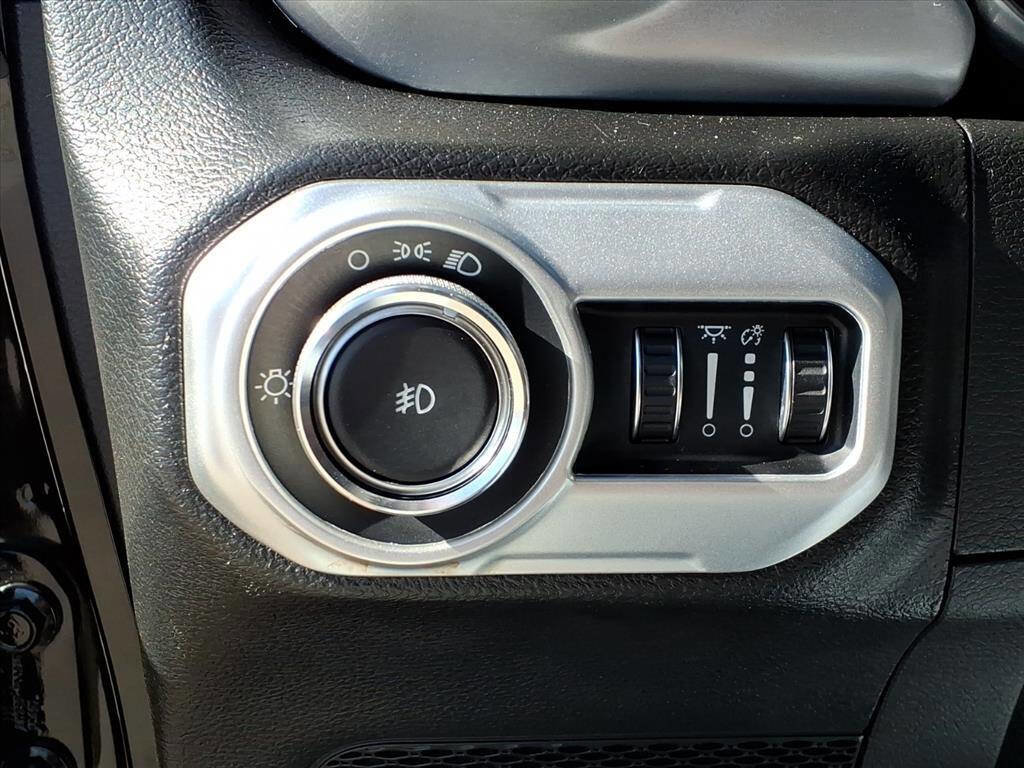 Used 2021 Jeep Wrangler Unlimited Sport image 20