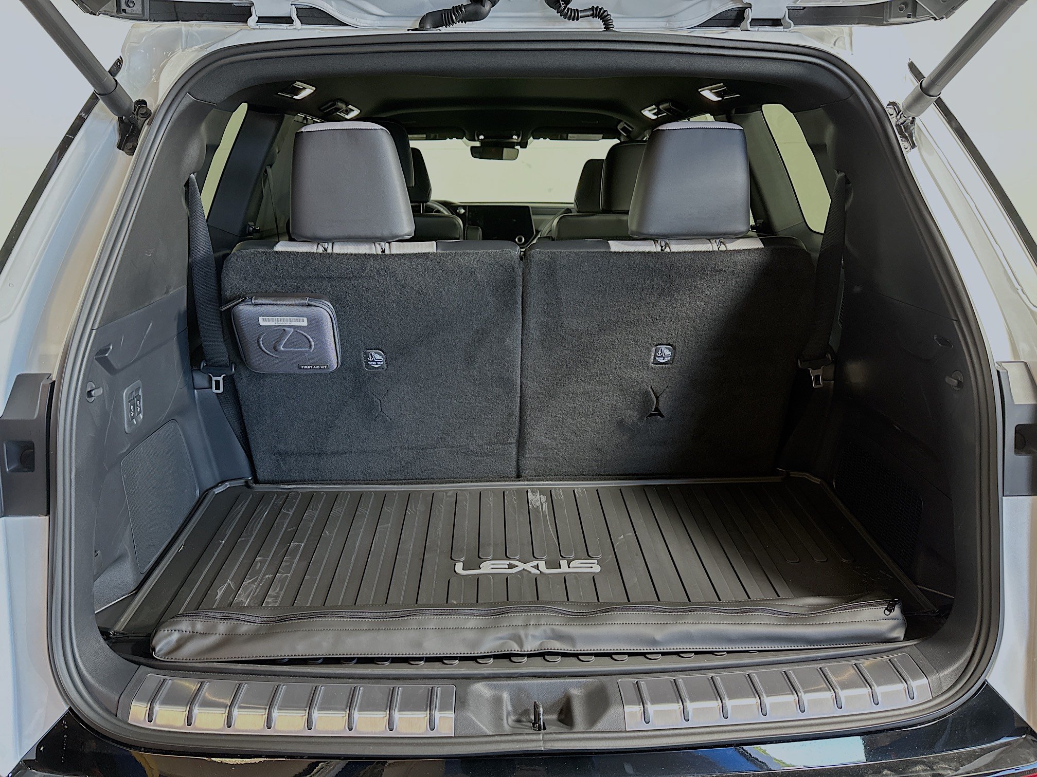 New 2026 Lexus TX 500h AWD w/ Technology Package image 24