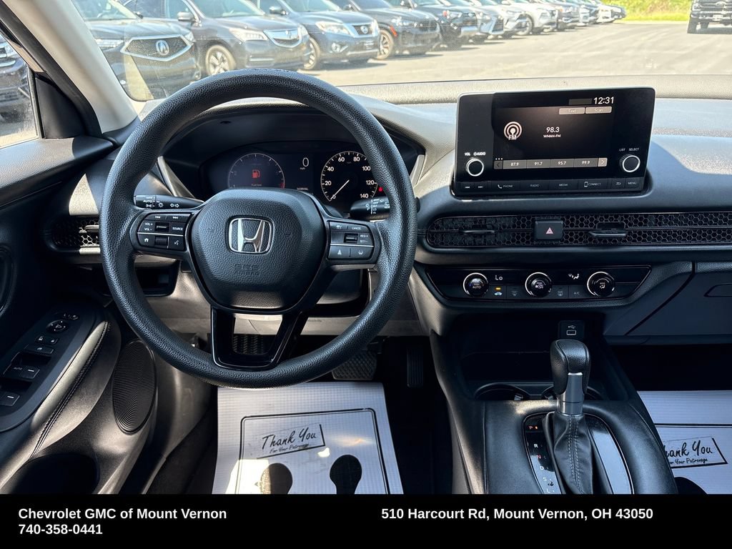 Used 2023 Honda HR-V LX image 15