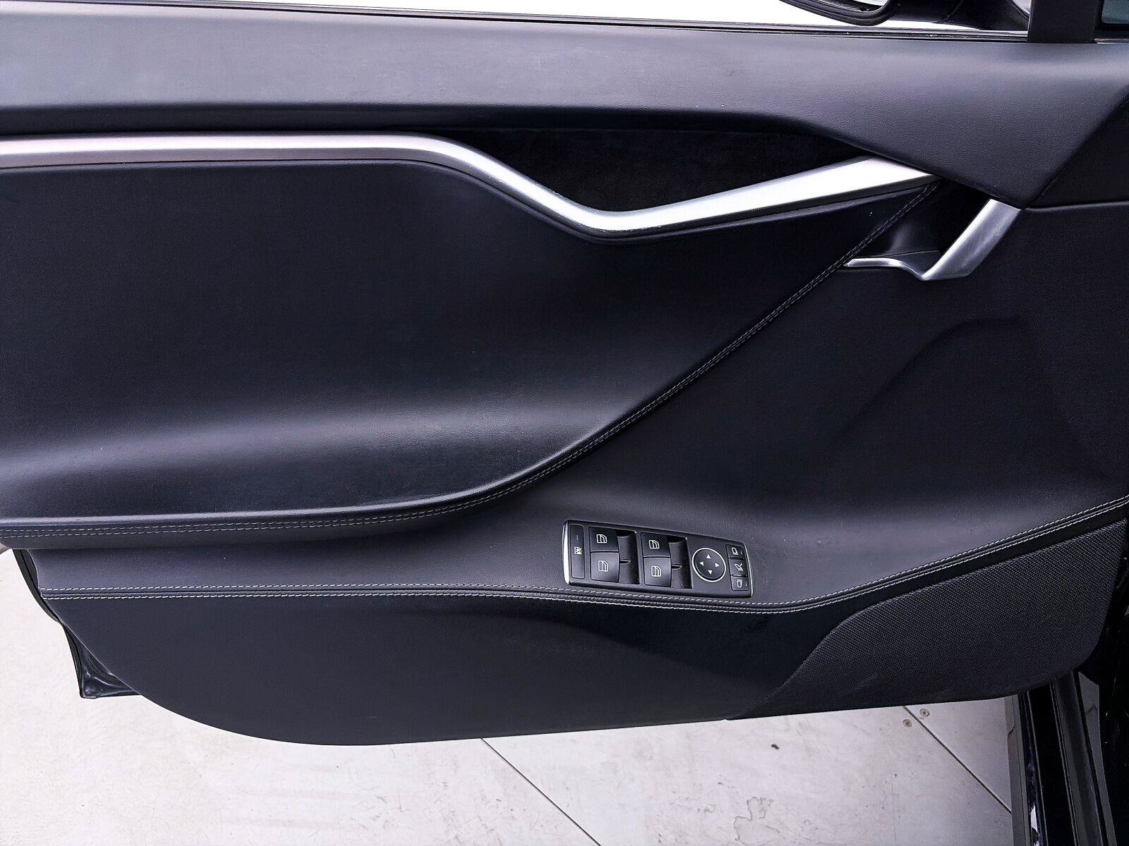 Used 2020 Tesla Model S Performance AWD/4WD image 14