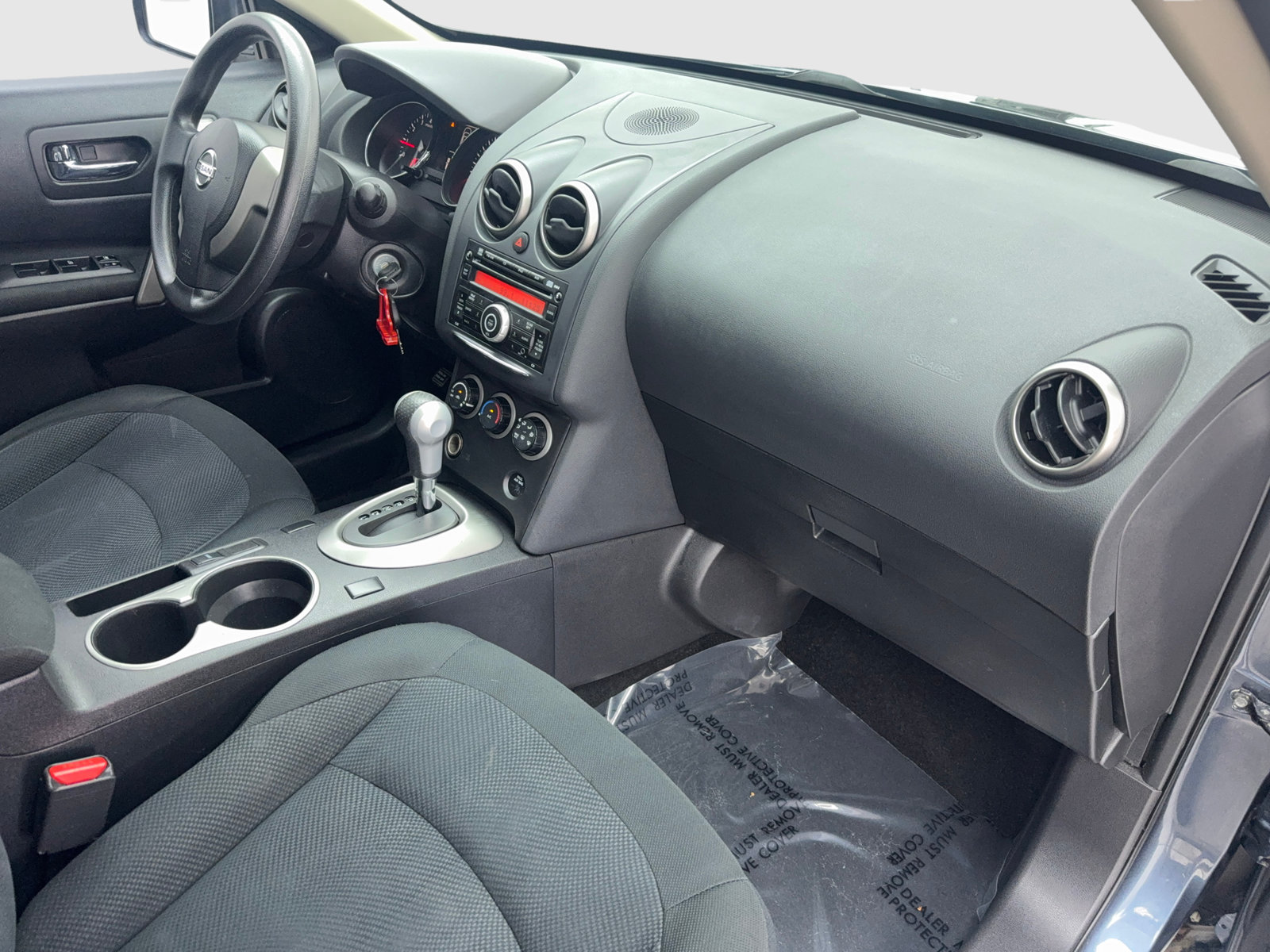 Used 2015 Nissan Rogue S FWD image 39