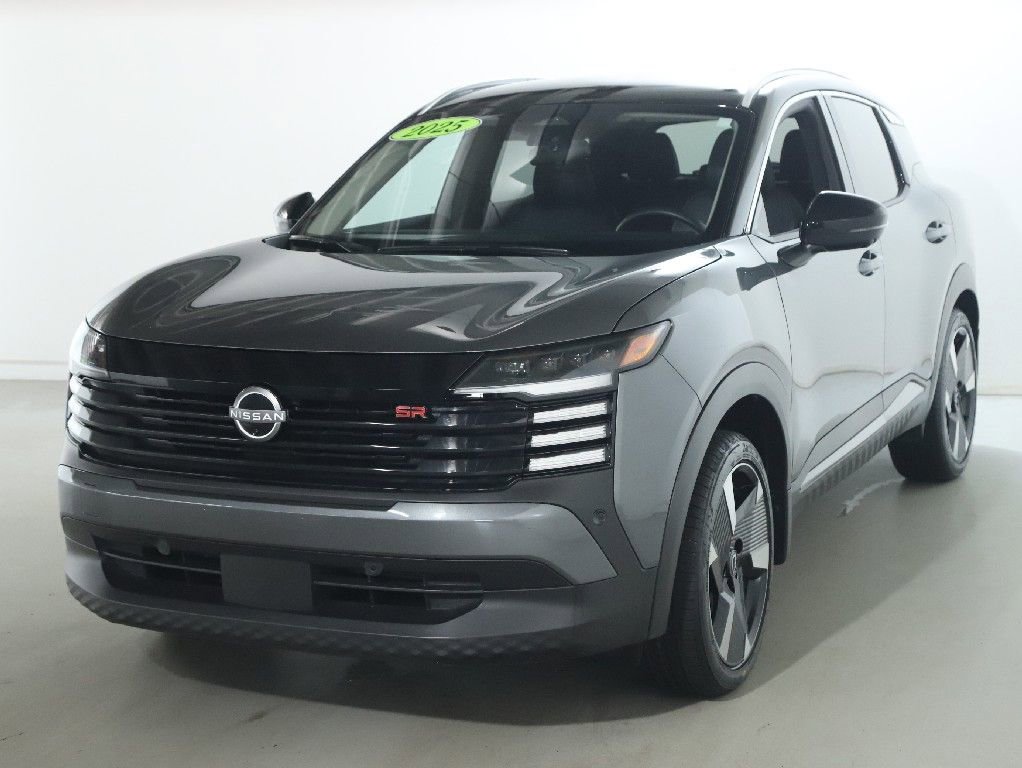 Certified 2025 Nissan Kicks SR image 6