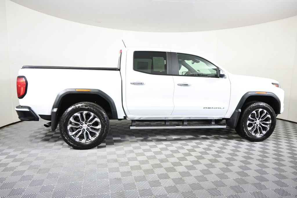 Used 2024 GMC Canyon Denali AWD/4WD image 8