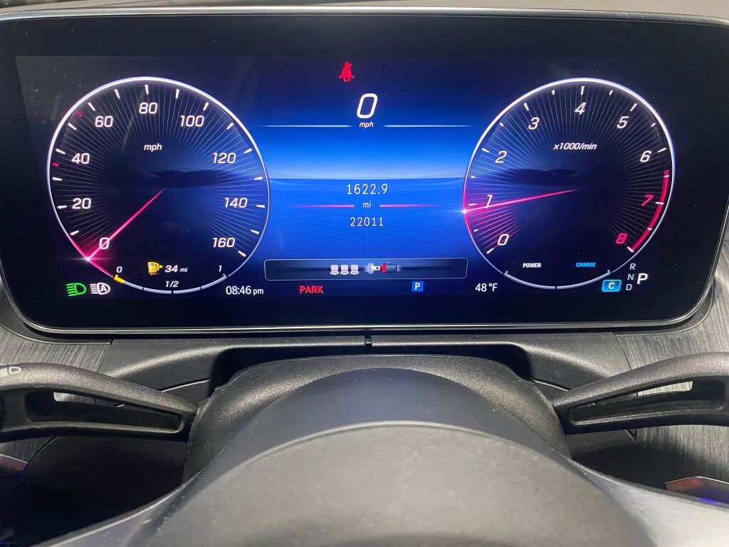 Used 2023 Mercedes-Benz C 300 4MATIC Sedan image 3