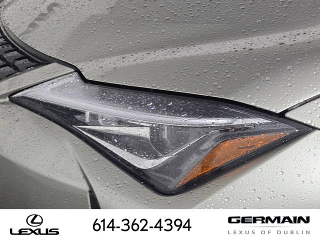 Used 2019 Lexus UX 250h w/ Premium Package AWD/4WD image 15