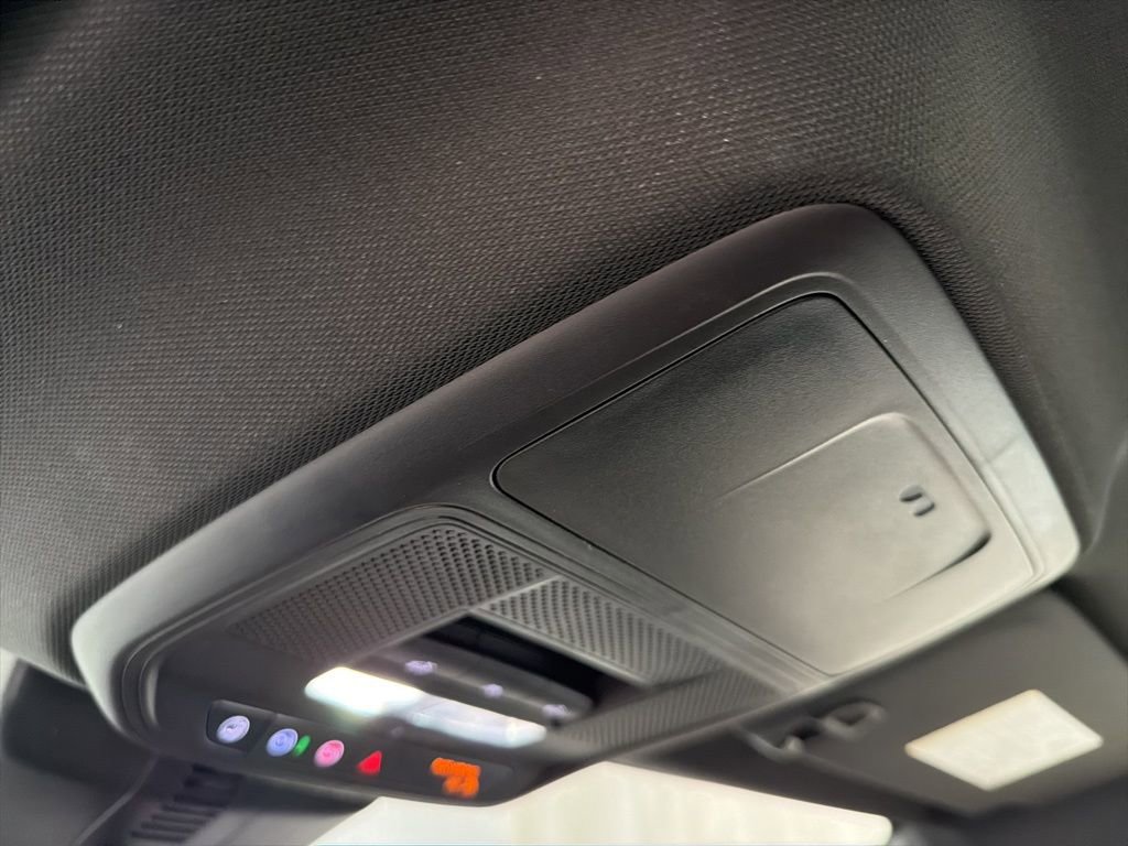 Certified 2025 Chevrolet Traverse Z71 w/ Driver Confidence Package image 33