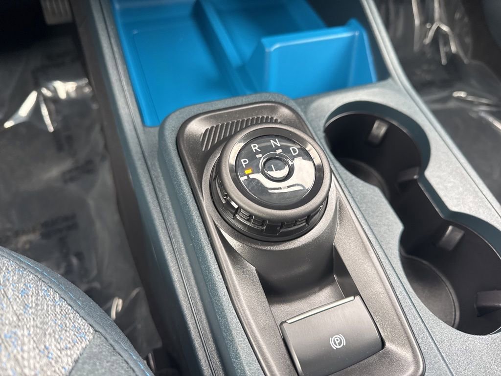 Used 2025 Ford Maverick XLT w/ Equipment Group 302A AWD/4WD image 15