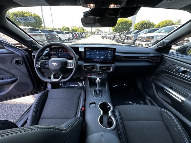 Certified 2026 Ford Mustang Convertible RWD image 3
