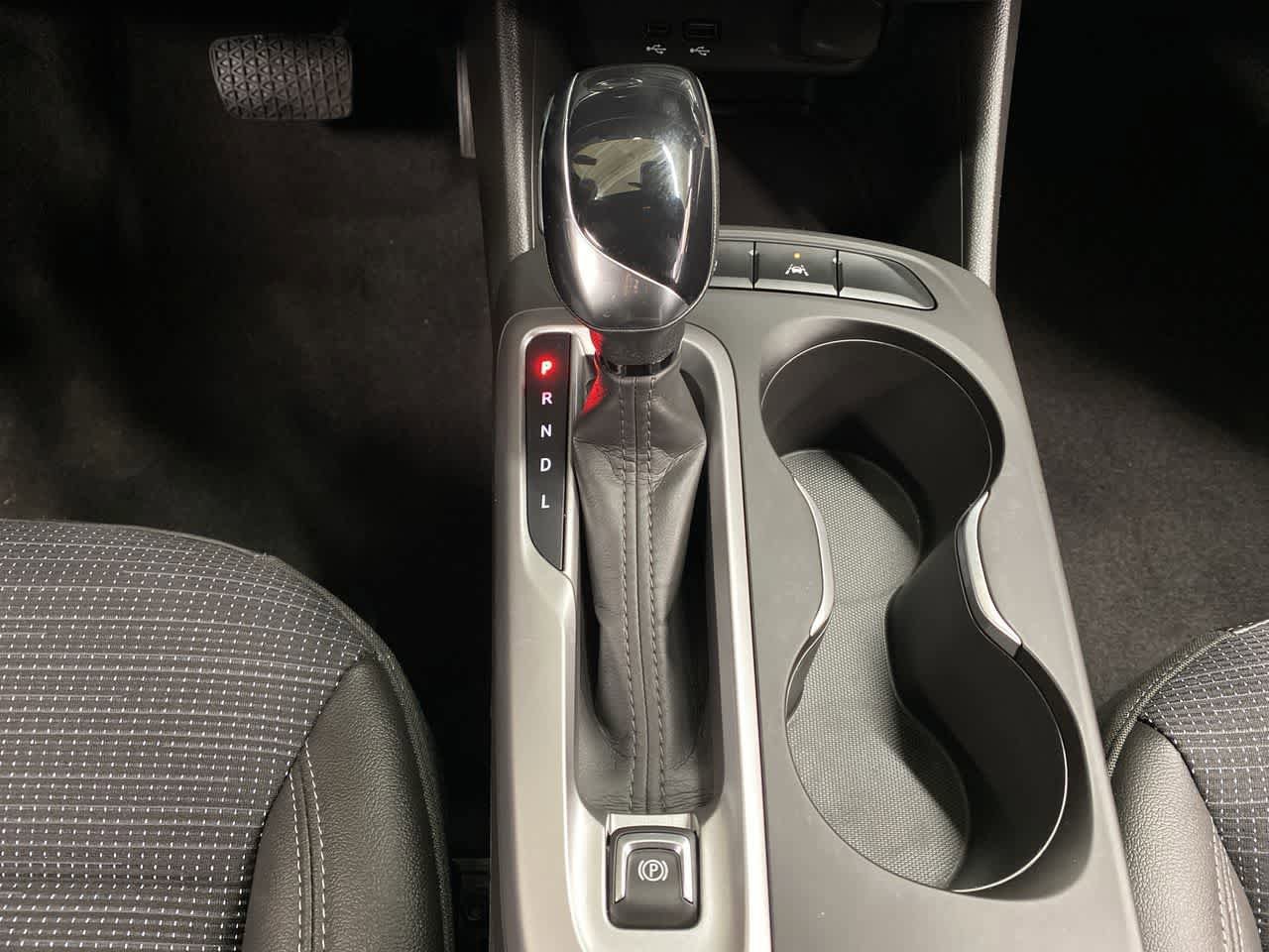 Used 2024 Buick Envista Preferred image 26