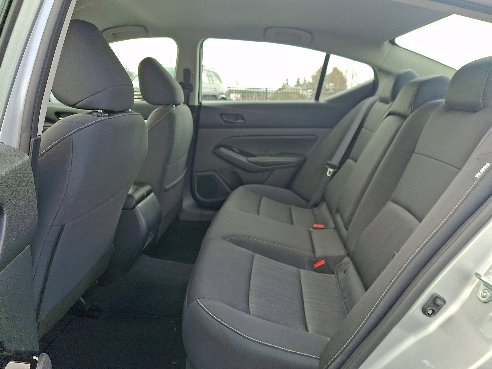 Used 2023 Nissan Altima 2.5 SV image 10