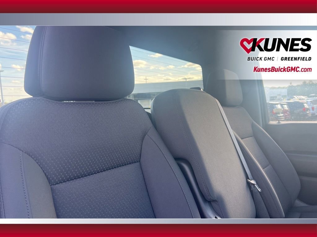 New 2025 GMC Sierra 3500 Pro image 38