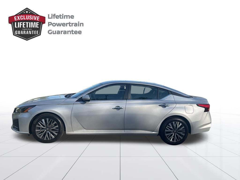 Certified 2023 Nissan Altima 2.5 SV image 2