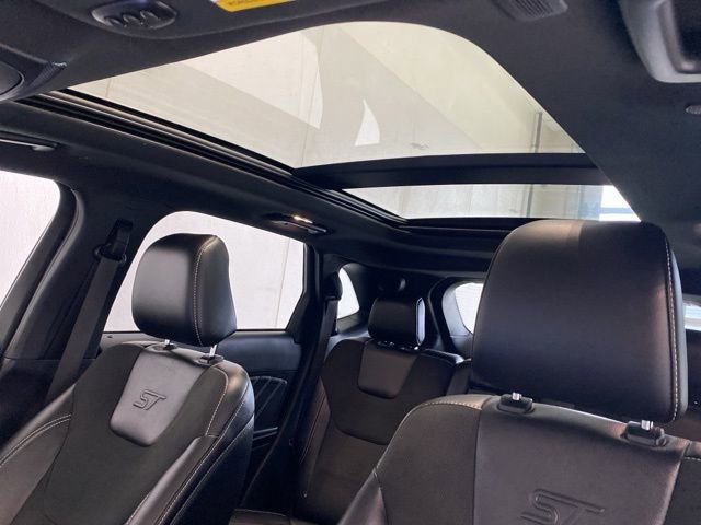 Used 2020 Ford Edge ST w/ Equipment Group 401A image 13