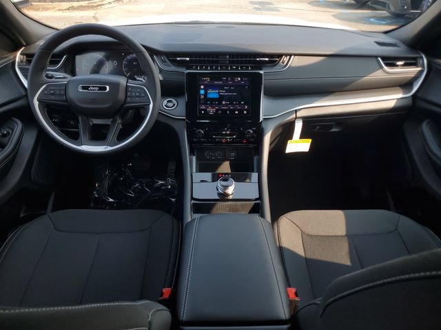 New 2026 Jeep Grand Cherokee Laredo X RWD image 17