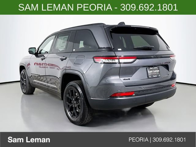 New 2025 Jeep Grand Cherokee Altitude image 5