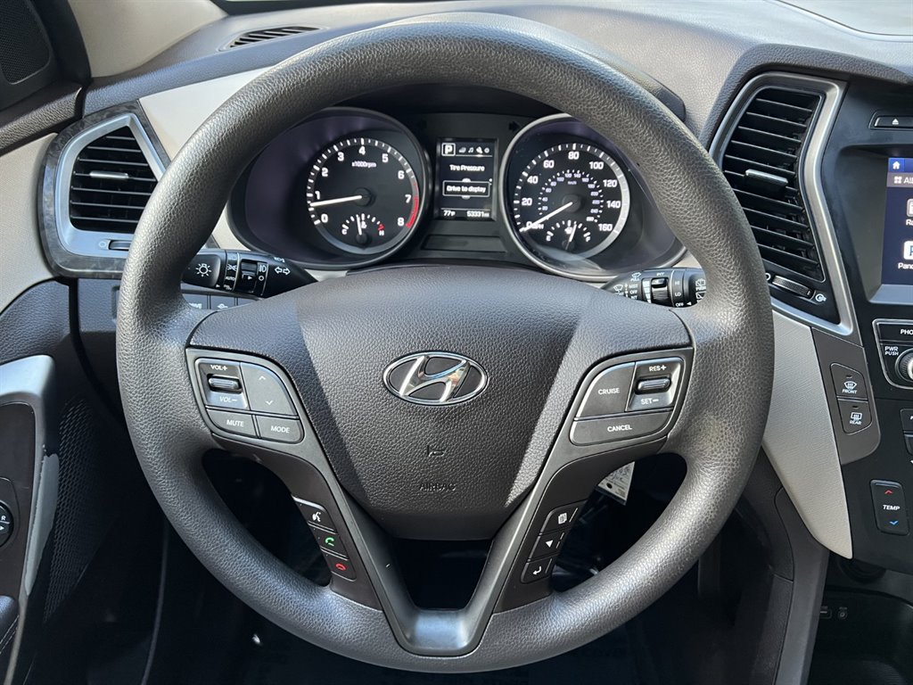 Used 2017 Hyundai Santa Fe Sport FWD image 22