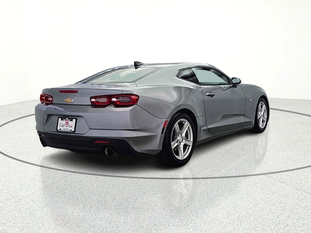 Used 2023 Chevrolet Camaro LT RWD image 7