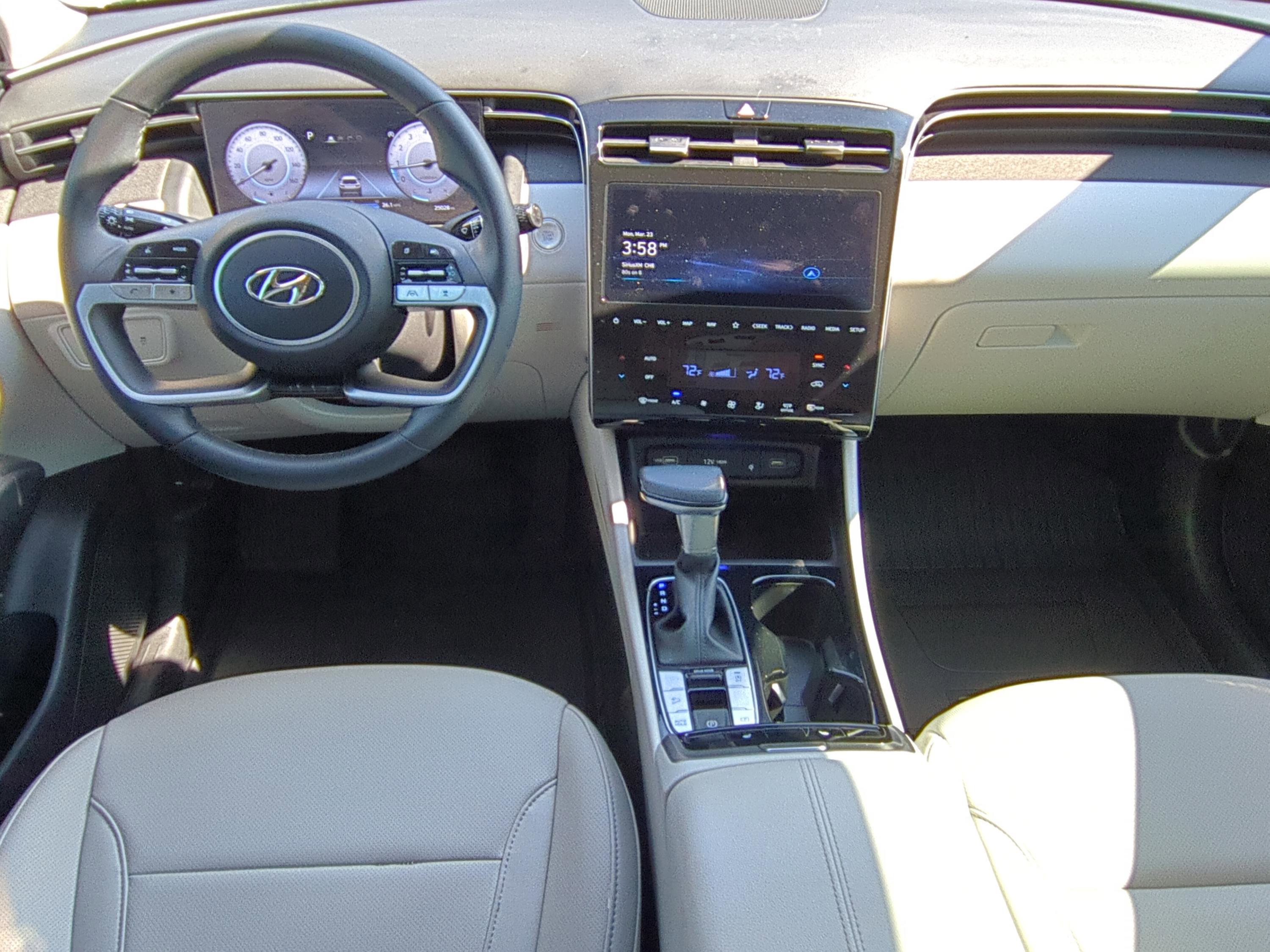 Certified 2024 Hyundai Tucson SEL w/ Convenience Package FWD image 14