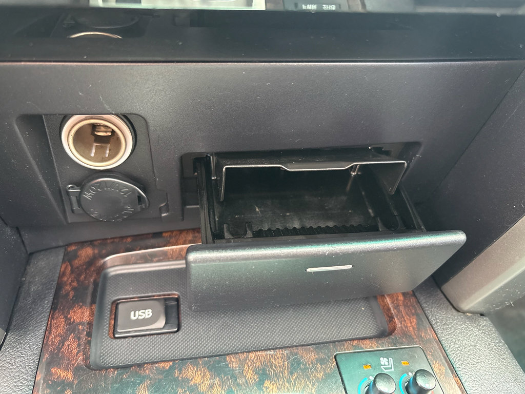 Used 2015 Toyota Land Cruiser AWD/4WD image 22