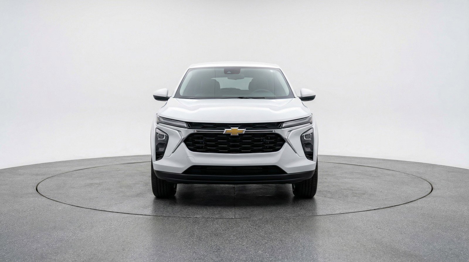 Used 2025 Chevrolet Trax LT w/ LT Convenience Package FWD image 2