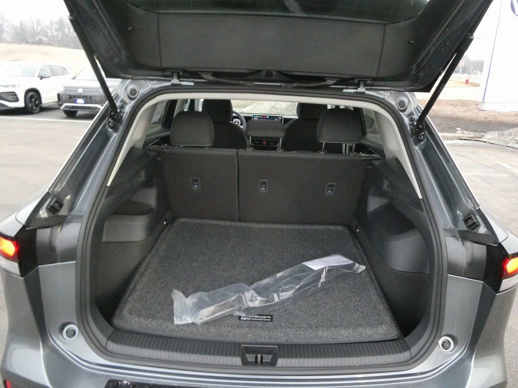 New 2026 Volkswagen Tiguan S AWD/4WD image 19