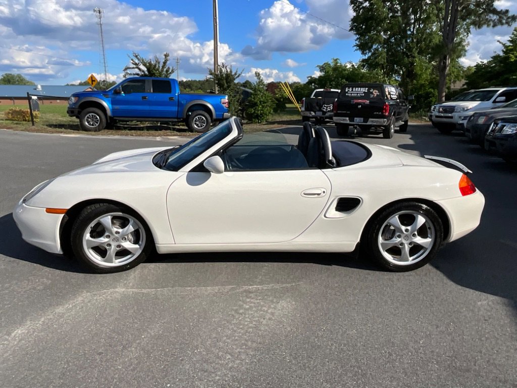 Used 2001 Porsche Boxster image 33