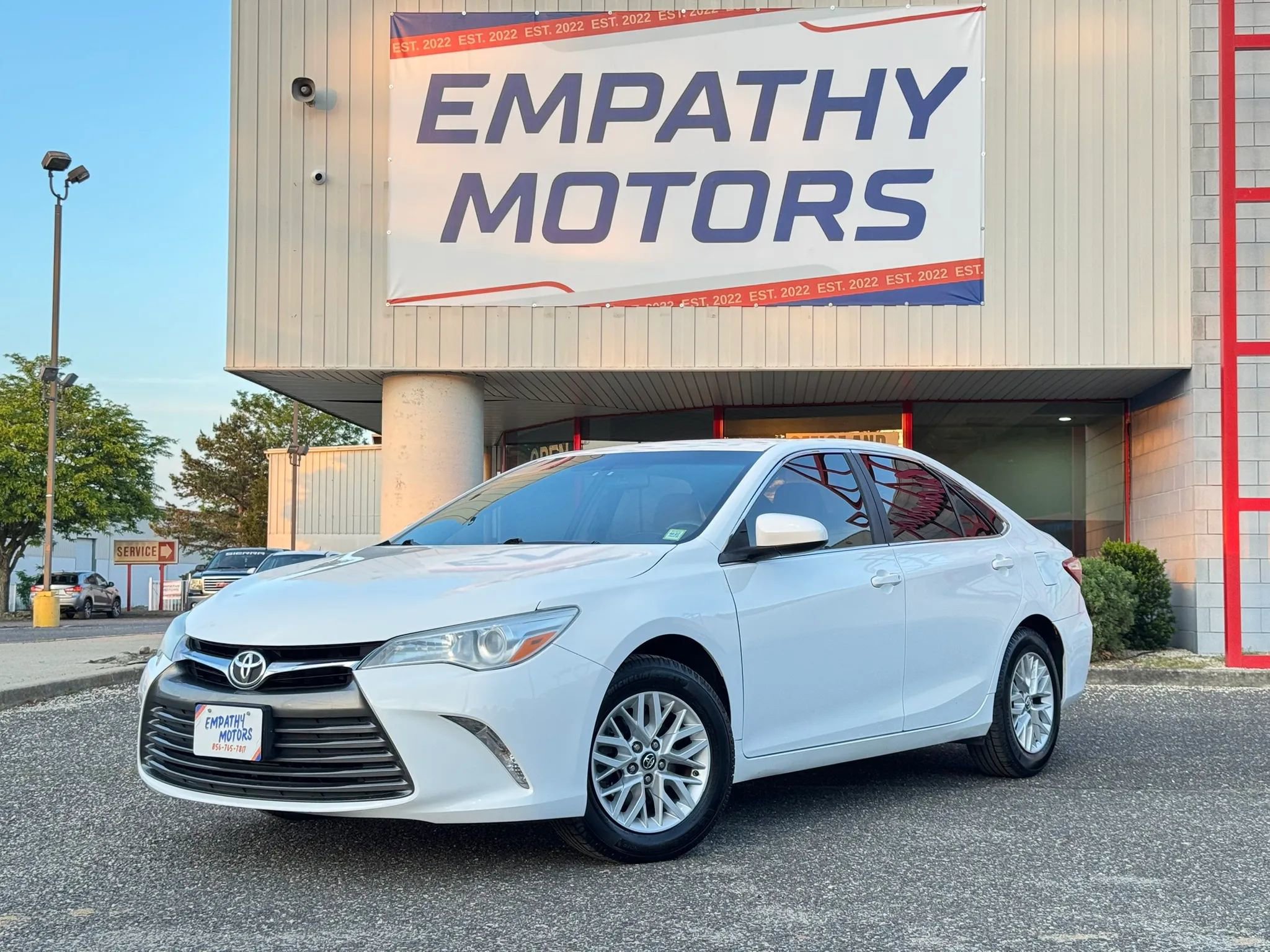 Used 2016 Toyota Camry LE