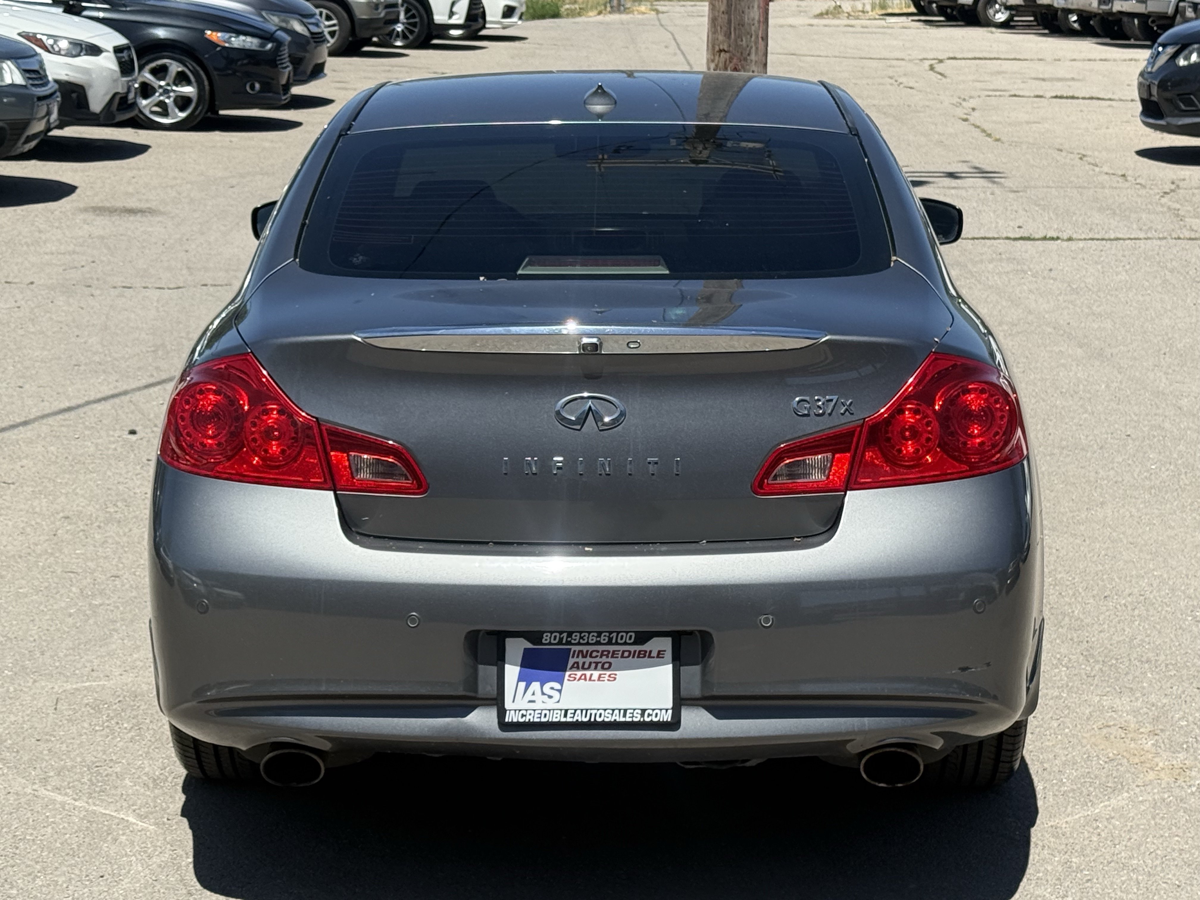 Used 2012 INFINITI G37 x Sedan w/ Premium Pkg AWD/4WD image 5