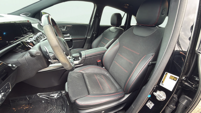 Used 2023 Mercedes-Benz GLA 35 AMG 4MATIC image 15