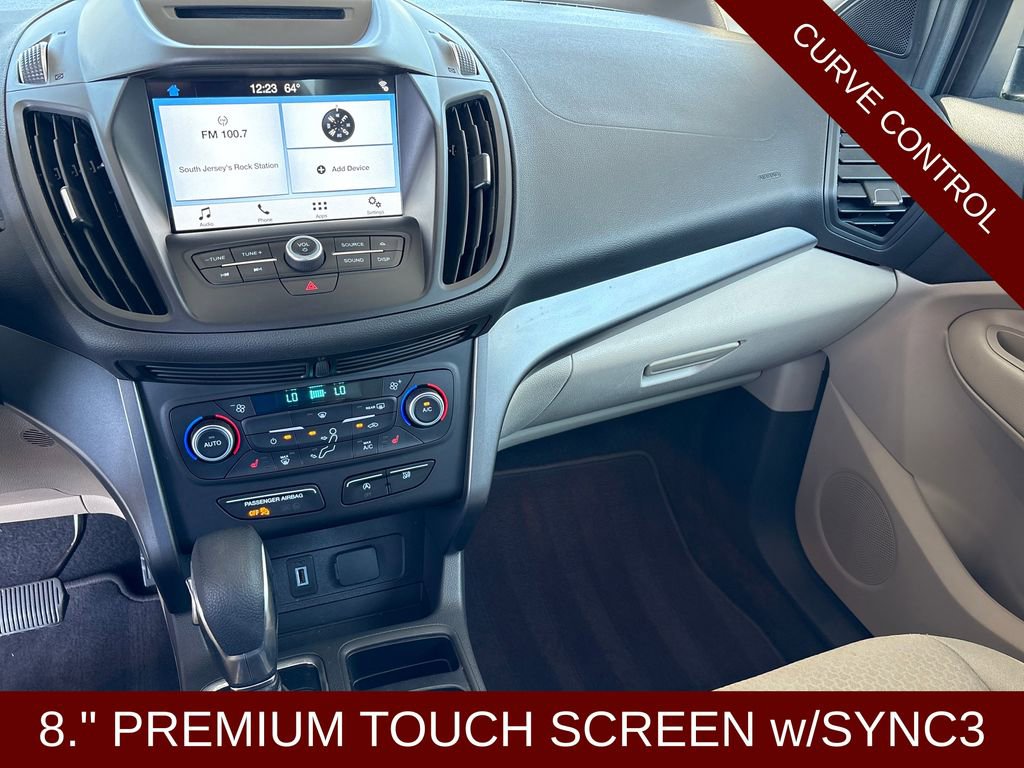 Certified 2018 Ford Escape SE w/ SE Sync 3 Package AWD/4WD image 9