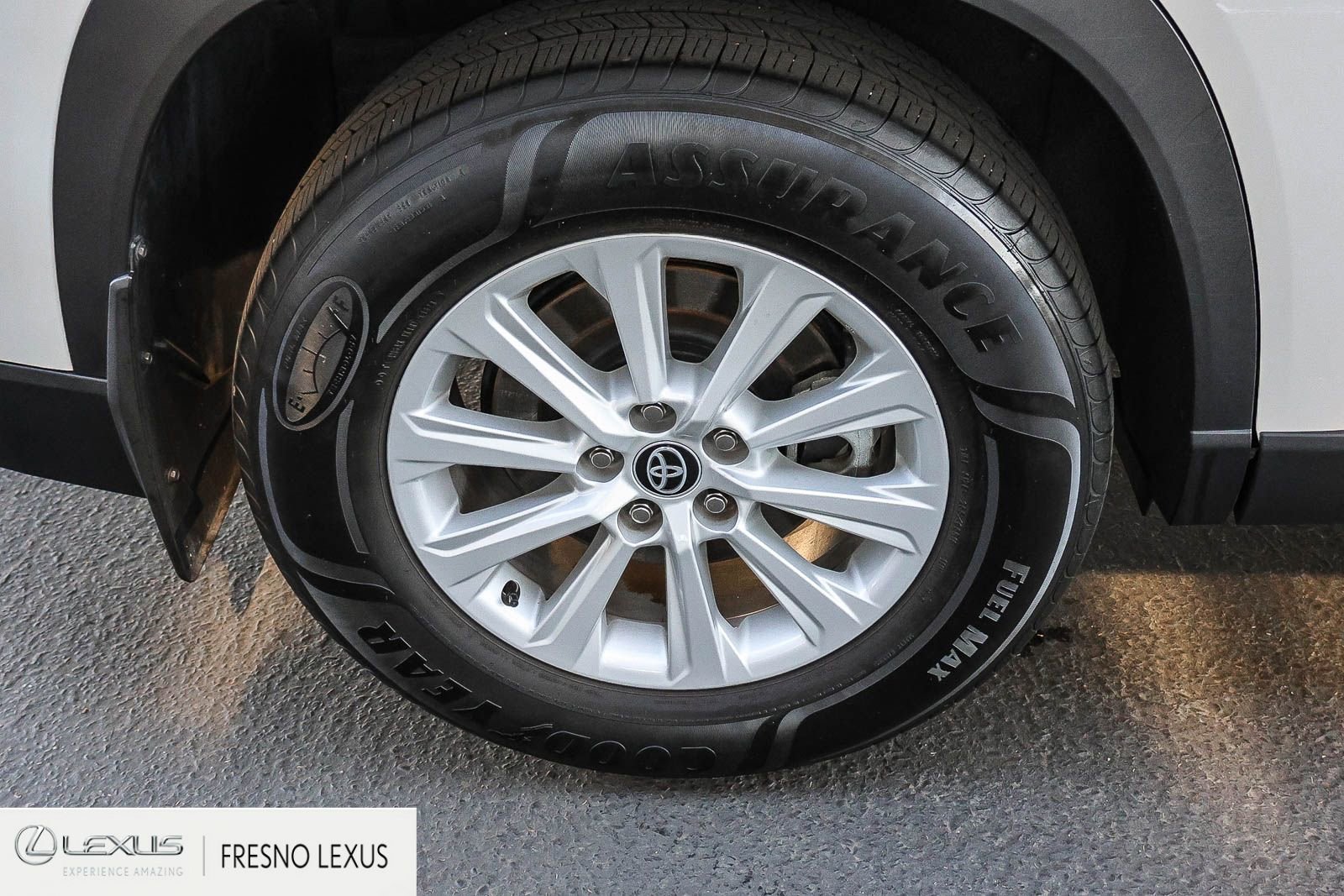 Used 2024 Toyota Grand Highlander XLE image 8